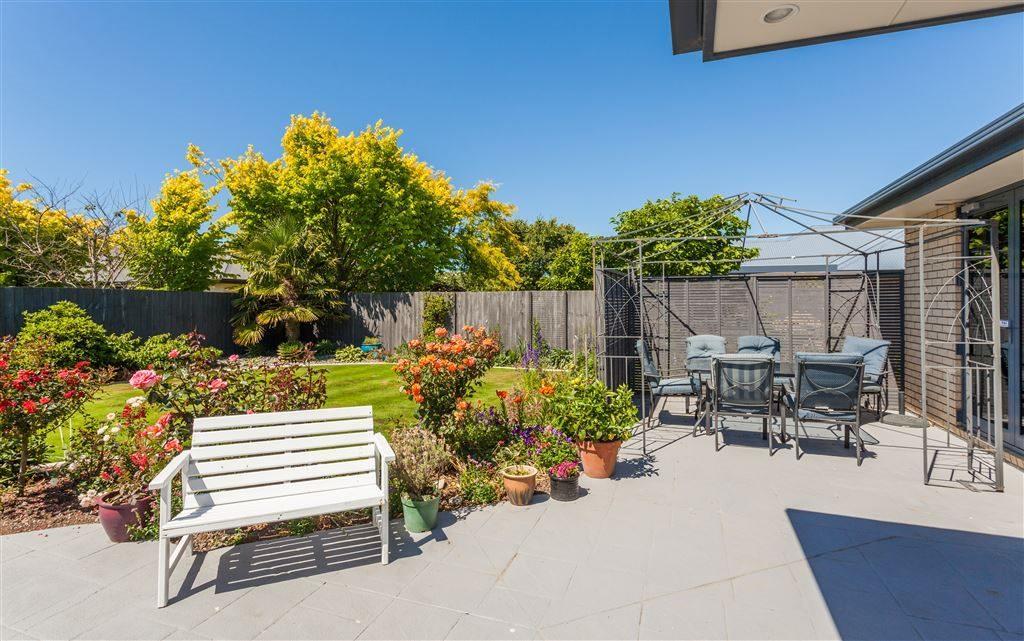 Perfect Home, Stunning Gardens - Aidanfield Gardens Bellissimo Christchurch Exterior photo