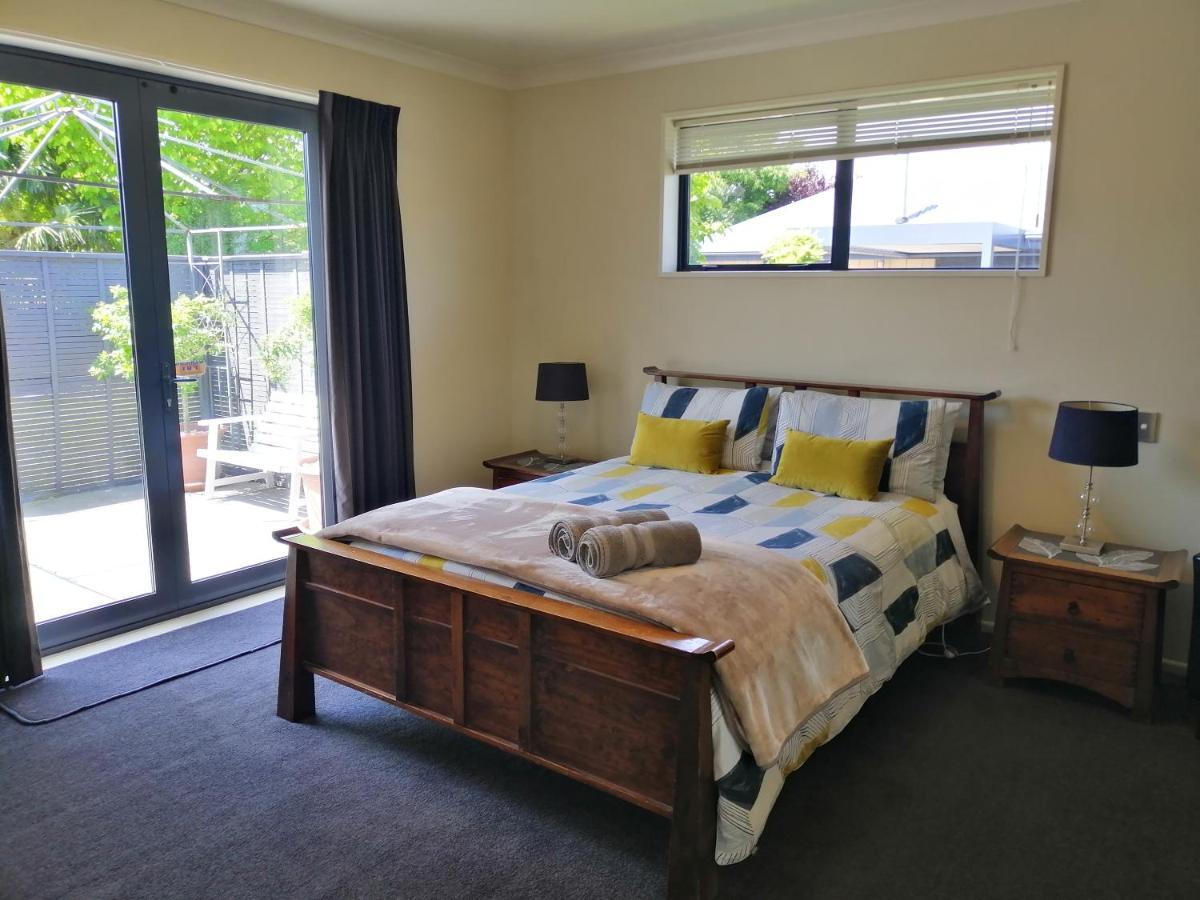 Perfect Home, Stunning Gardens - Aidanfield Gardens Bellissimo Christchurch Exterior photo